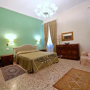 Appartement Chandeliers